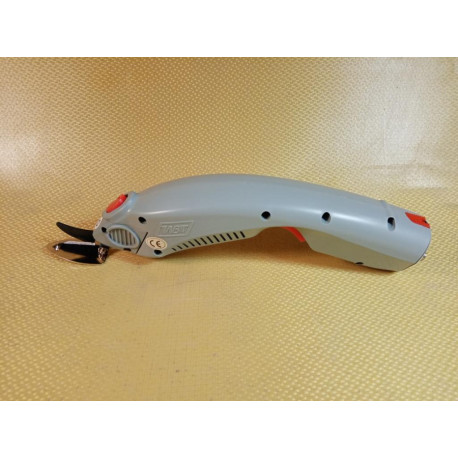 CUTTER ELECTRIQUE AVEC BATTERIE ET LAME CUTTER ELECTRIQUE AVEC BATTERIE ET LAME